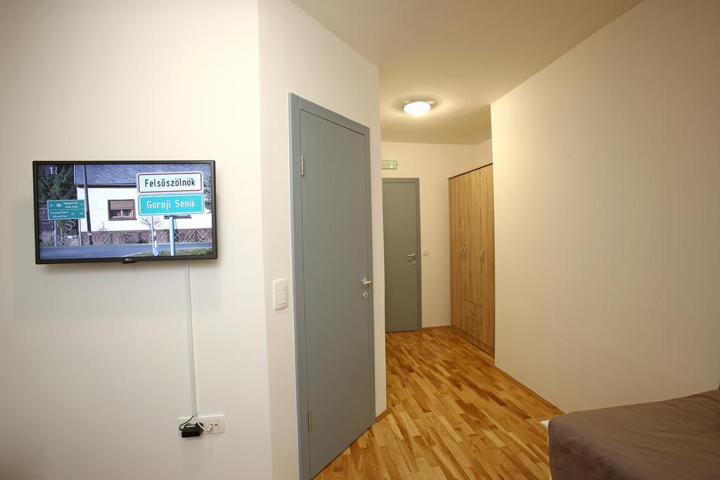Gostilna In Prenocisca Gedzo Hotel Novo Mesto Eksteriør billede
