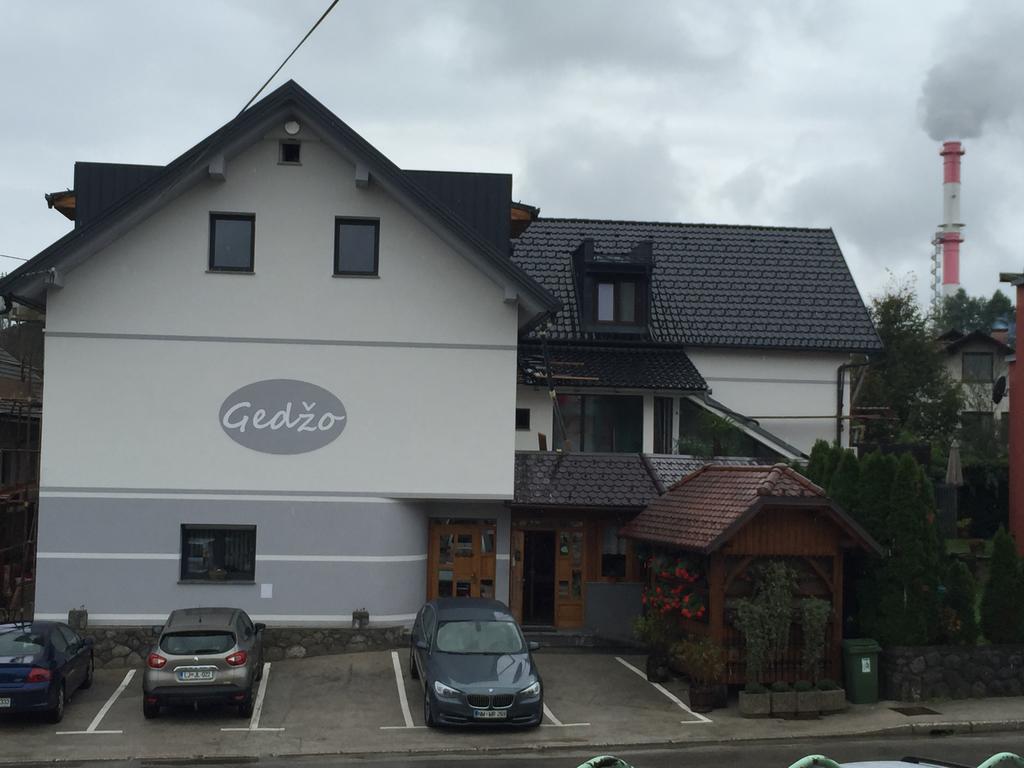 Gostilna In Prenocisca Gedzo Hotel Novo Mesto Eksteriør billede